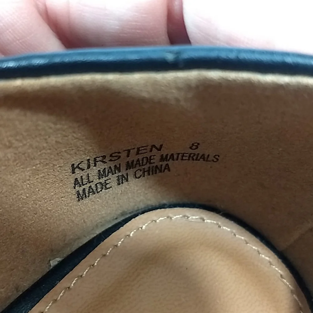 NWOT Charlotte Russe Kristen Black Pointed Flats Shoes
